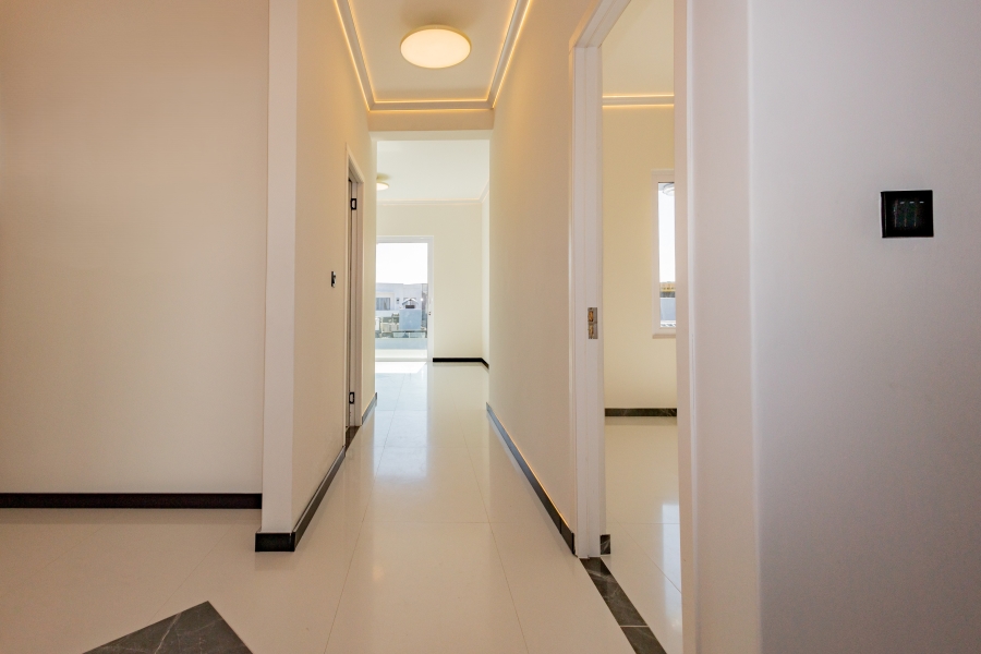 4 Bedroom Property for Sale in Sandown Western Cape